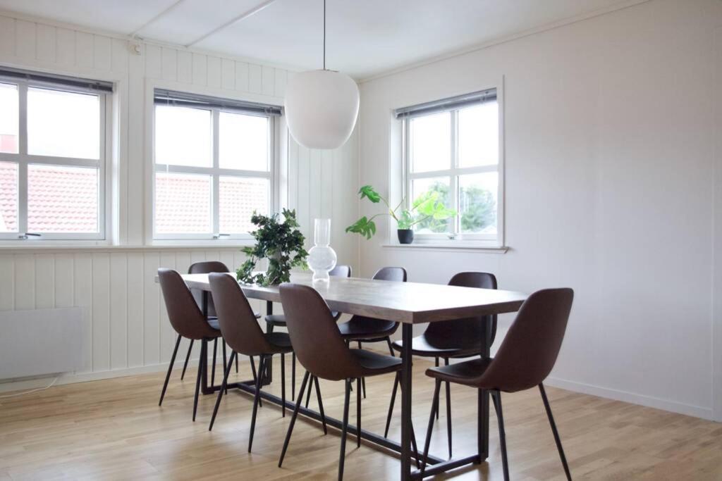 Apartment Large Modern House With A View Tromso